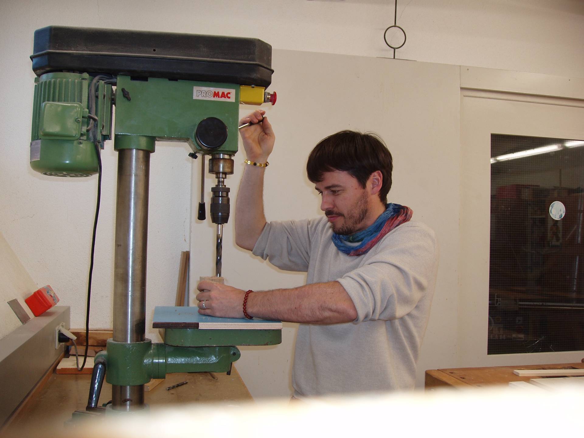 Bohrung an MDF-Kernelement